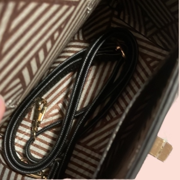 NWOT Novus Minimalist Versatile Purse Bag - Picture 12 of 14